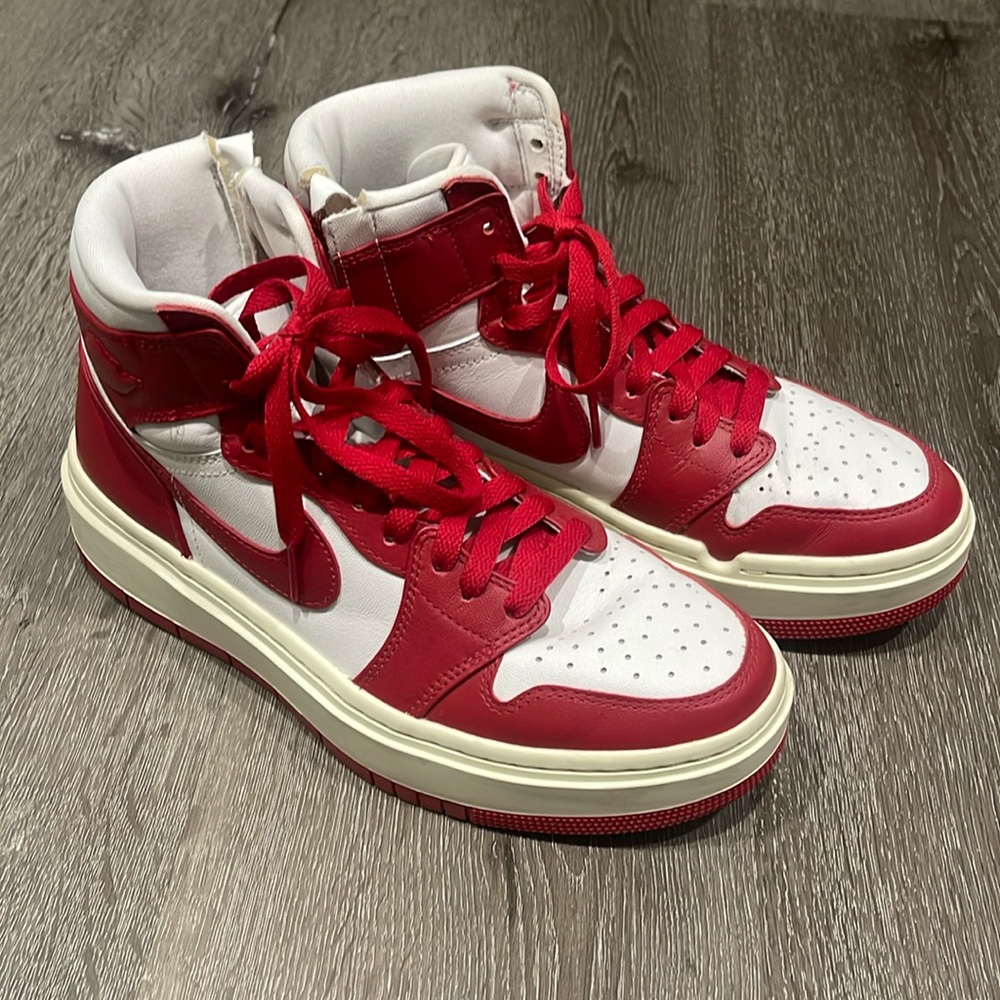 Nike platform 8